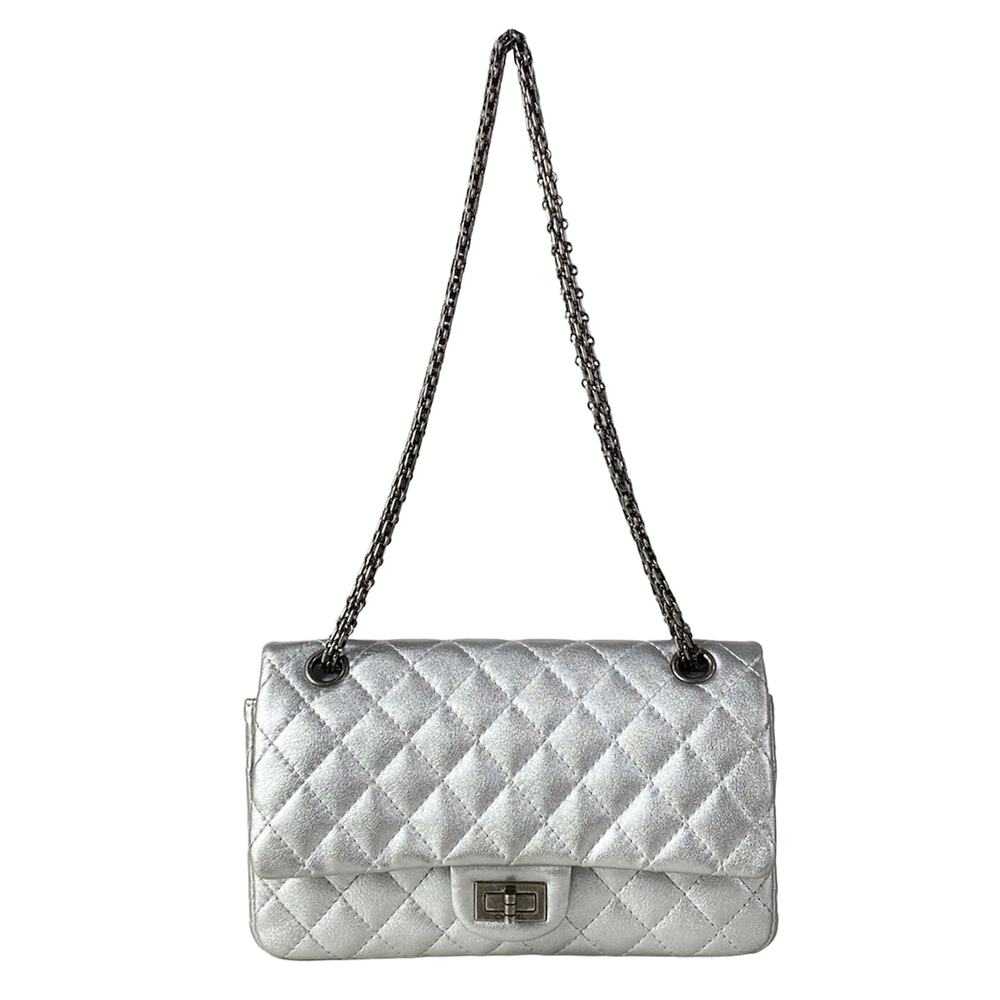Chanel 2.55/Double Flap Matelasse Shoulder Bag A37586